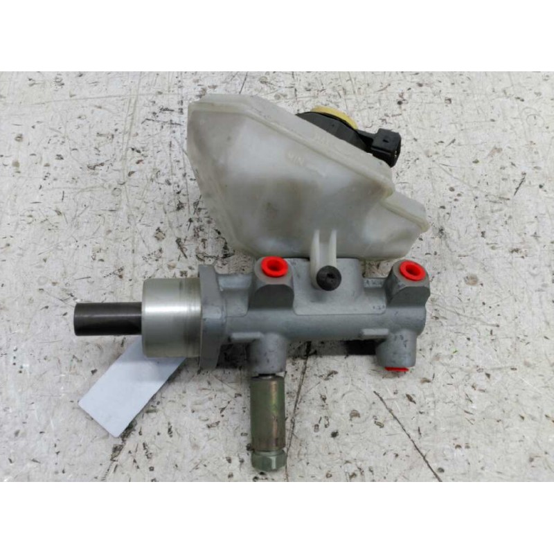 Recambio de bomba freno para ford fiesta berlina ghia referencia OEM IAM R11615879 2