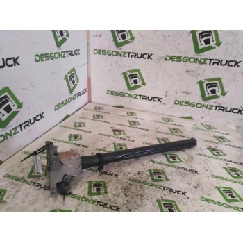 Recambio de soporte guardabarros trasero para renault serie t fg 4x2 cabina high-sleeper referencia OEM IAM DERECHO  