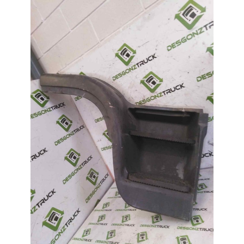 Recambio de paso rueda delantero derecho para iveco eurocargo 05.03  5.9 diesel referencia OEM IAM 504054940  