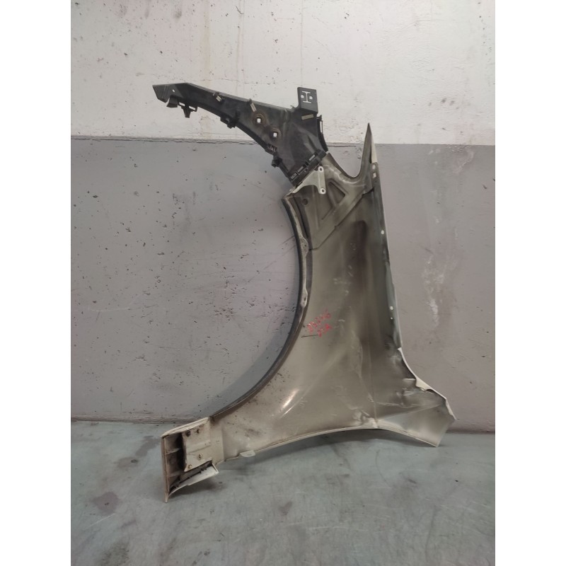 Recambio de aleta delantera derecha para audi q7 (4l) 3.0 tdi (176kw) referencia OEM IAM - Blanco 2