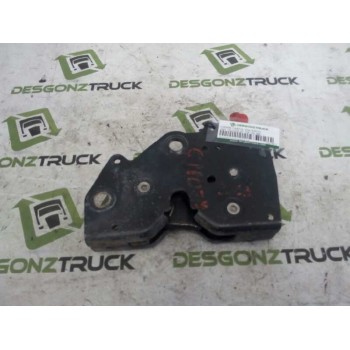 Recambio de cierre cabina izquierdo para daf serie xf105.xxx fsa 4x2 space-cab referencia OEM IAM 1427612  