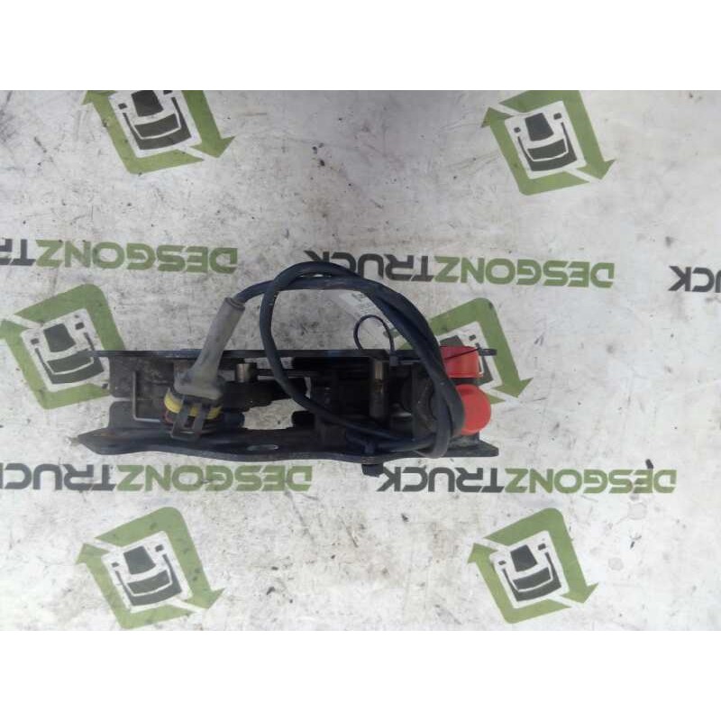 Recambio de cierre cabina derecho para daf serie xf105.460 fsa 4x2 space-cab referencia OEM IAM 1427610 2