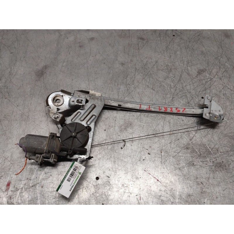 Recambio de elevalunas trasero izquierdo para peugeot 206 berlina xt referencia OEM IAM 400682  