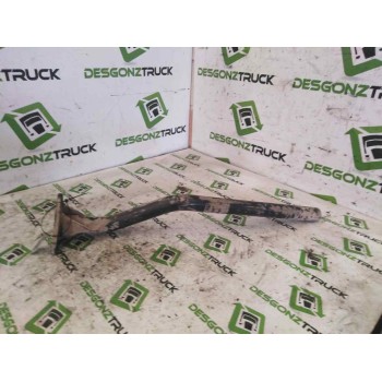 SOPORTE GUARDABARROS TRASERO DELANTERO IZQUIERDO 