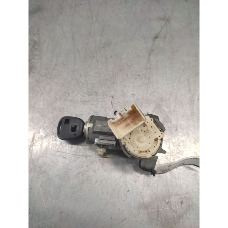 Recambio de conmutador de arranque para toyota yaris 1.0 cat referencia OEM IAM 450200003 - Rojo 3