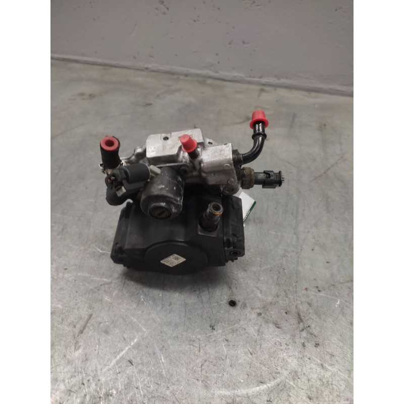 Recambio de bomba inyeccion para mercedes-benz clase e (w212) lim. e 200 cdi blueefficiency (212.005) referencia OEM IAM A651070 - Blanco 3