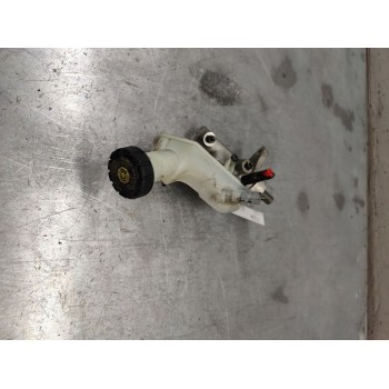 Recambio de bomba freno para renault clio iii dynamique referencia OEM IAM 8200129956  