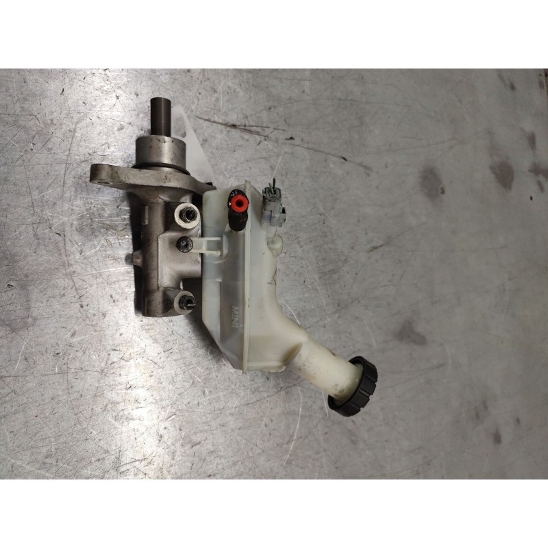 Recambio de bomba freno para renault clio iii dynamique referencia OEM IAM 8200129956 - Plata 3