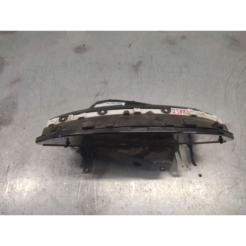 Recambio de cuadro instrumentos para toyota yaris 1.0 cat referencia OEM IAM 838000DJ00 - Rojo 3