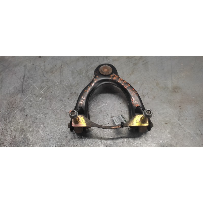 Recambio de brazo suspension superior delantero derecho para mg serie 45 (t/rt) classic referencia OEM IAM   