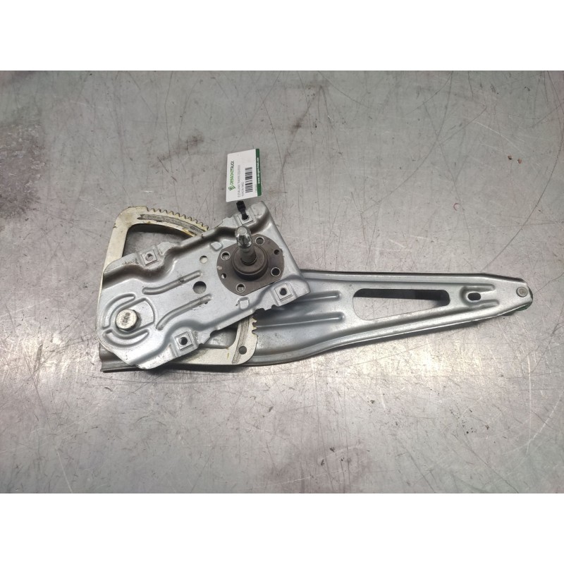 Recambio de elevalunas trasero izquierdo para toyota yaris 1.0 cat referencia OEM IAM   