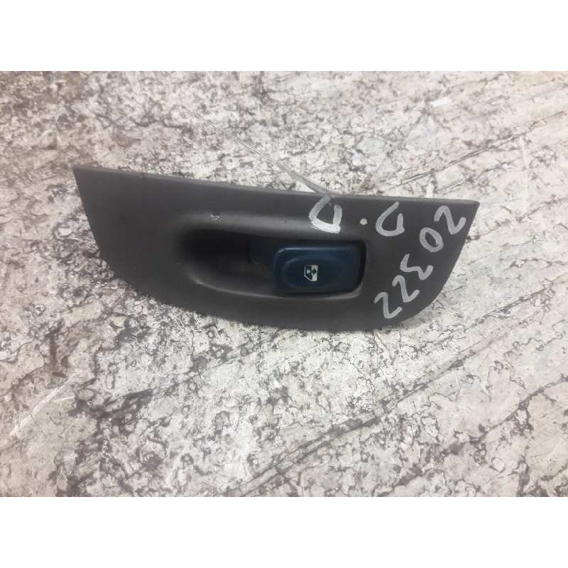 Recambio de mando elevalunas delantero derecho para renault megane i fase 2 berlina (ba0) 1.4 16v privilege referencia OEM IAM 7 - Rojo