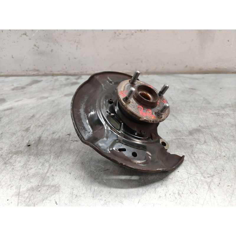 Recambio de mangueta delantera derecha para toyota yaris 1.0 cat referencia OEM IAM 432110D130B  