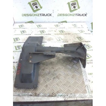 SOPORTE SOPORTE GUARDABARROS DELANTERO DERECHO 