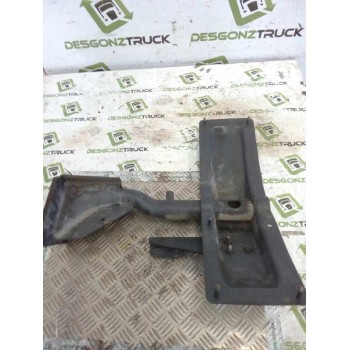 Recambio de soporte para iveco eurocargo tector 5.9 diesel referencia OEM IAM  SOPORTE GUARDABARROS DELANTERO DERECHO 