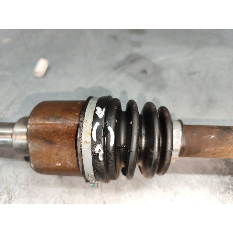 Recambio de transmision delantera izquierda para ford focus turnier (cak) ambiente referencia OEM IAM - Blanco 2