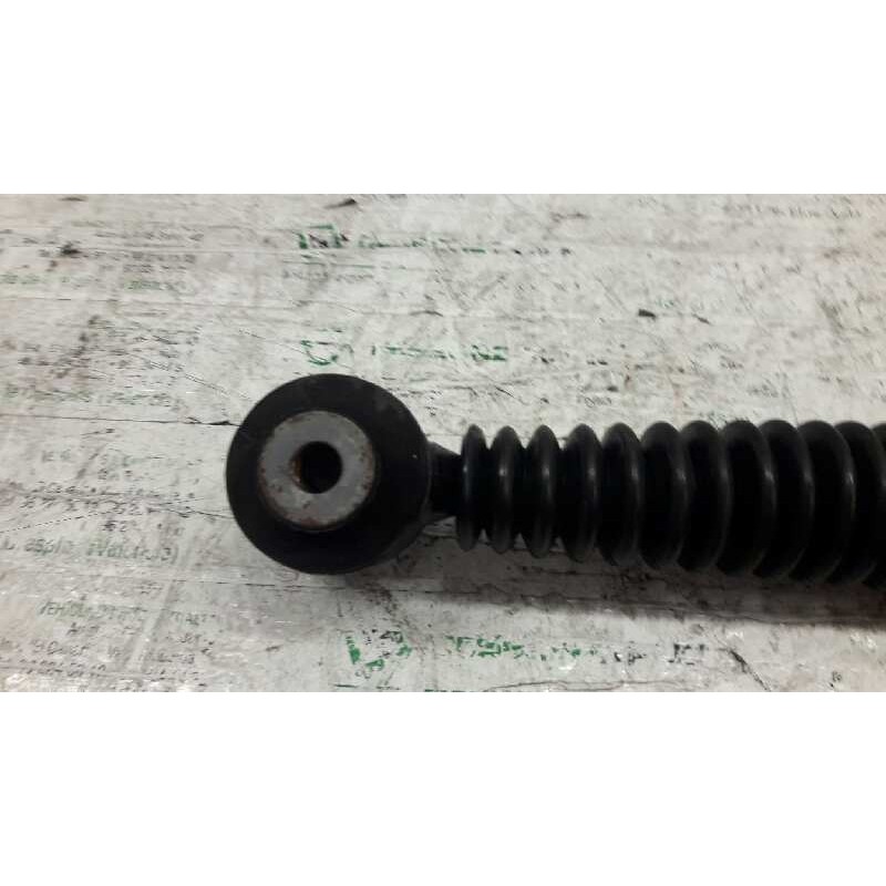 Recambio de amortiguador trasero derecho para peugeot 207 sw confort referencia OEM IAM - Blanco 3
