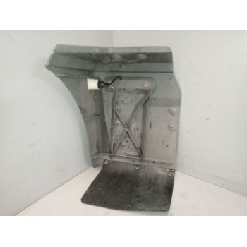 Recambio de guardabarros delantero derecho para nissan cabstar 01.04  3.0 diesel referencia OEM IAM   