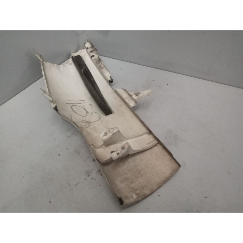 Recambio de deflector derecho para volvo fh 12 asta 2001 e2 / e3 12.1 diesel (d12d460) referencia OEM IAM 2