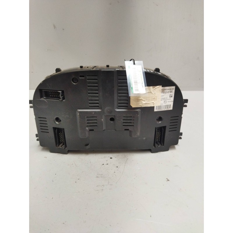Recambio de cuadro instrumentos para man tg - a 18.440 fg / bb (e3/e4) xlx referencia OEM IAM 81272026195 - Blanco 2