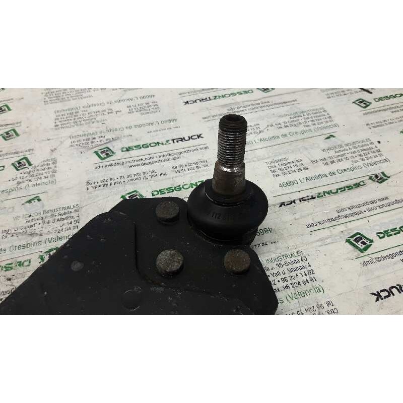 Recambio de brazo suspension inferior delantero izquierdo para opel vivaro combi 2.7t corto referencia OEM IAM - Blanco 2