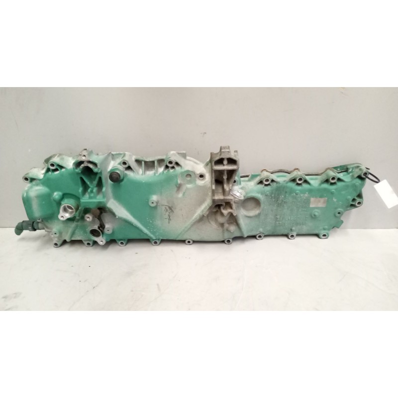 Recambio de tapa enfriador aceite para volvo fm xxx 12.8 diesel referencia OEM IAM 21905815  21905817