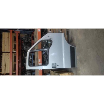 Recambio de puerta delantera derecha para peugeot boxer monovolumen (rs3200)(330)(´02) referencia OEM IAM   