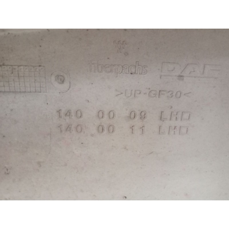 Recambio de deflector izquierdo para daf serie xf105.460 12.9 diesel referencia OEM IAM 1400009 2