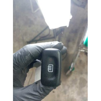 Recambio de boton antivaho para nissan primera berl./familiar (p10/w10) gx berlina (a,e) referencia OEM IAM   