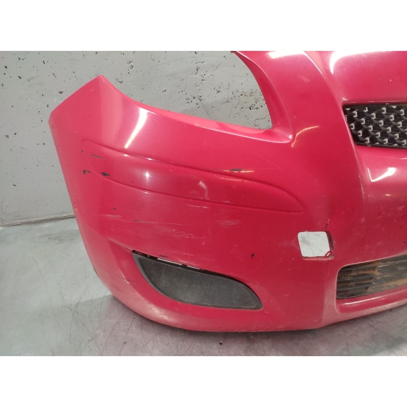 Recambio de paragolpes delantero para toyota yaris 1.0 cat referencia OEM IAM - Rojo 5