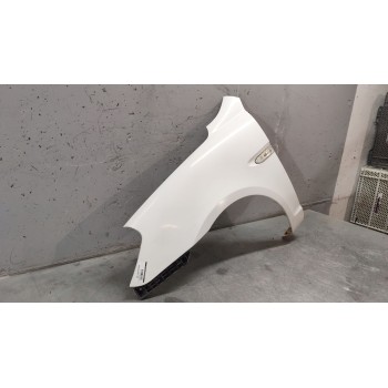 Recambio de aleta delantera izquierda para hyundai accent (mc) gl referencia OEM IAM   