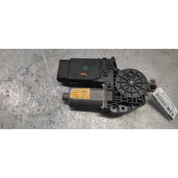 MOTOR ELEVALUNAS DELANTERO DERECHO 1J1959802D 29 PINS 
