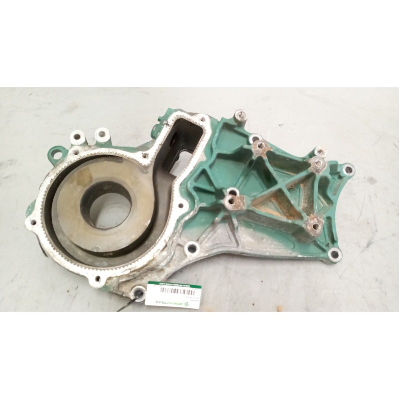 Recambio de soporte para volvo fm xxx 12.8 diesel referencia OEM IAM 21812257  SOPORTE BOMBA AGUA