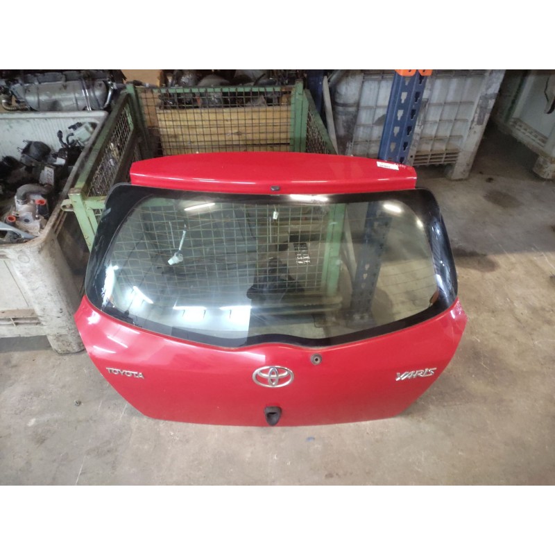 Recambio de porton trasero para toyota yaris 1.0 cat referencia OEM IAM - Rojo 3
