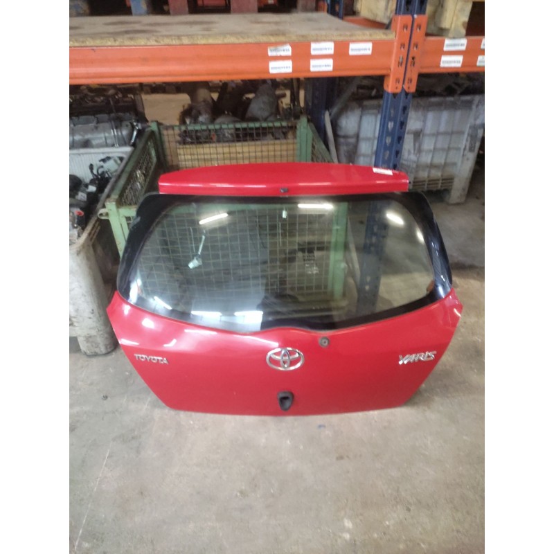 Recambio de porton trasero para toyota yaris 1.0 cat referencia OEM IAM - Rojo 5