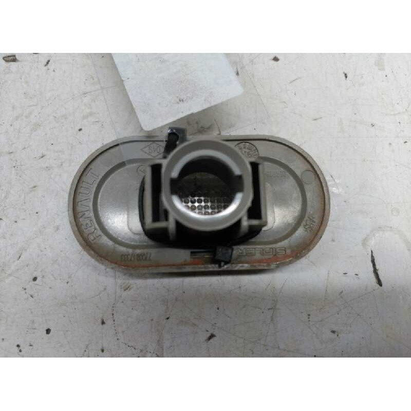 Recambio de piloto lateral izquierdo para renault kangoo (f/kc0) alize referencia OEM IAM 7700847333 - Blanco 2