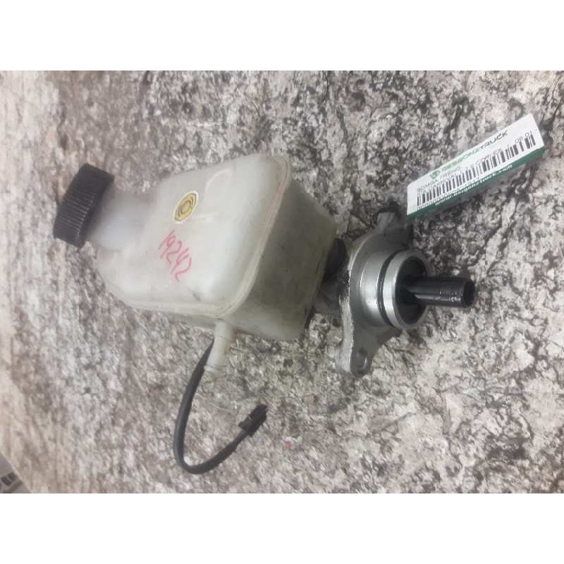 Recambio de bomba freno para kia carnival ii 2.9 cdri ex referencia OEM IAM - Azul 2