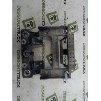 Recambio de soporte para daf serie xf105.xxx fsa 4x2 space-cab referencia OEM IAM 1735004  PELDAÑO FRONTAL