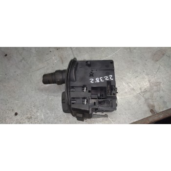 Recambio de mando limpia para renault clio iii dynamique referencia OEM IAM 88103003067  