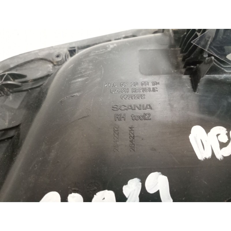 Recambio de maneta interior delantera derecha para scania serie p/g/r (c-clase) fsa r450 (4x2) largo cr 19 a referencia OEM IAM - Blanco 2