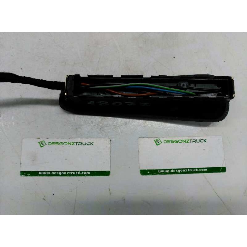 Recambio de mando elevalunas delantero izquierdo para opel omega b cd familiar referencia OEM IAM 1240637 - Gris 2