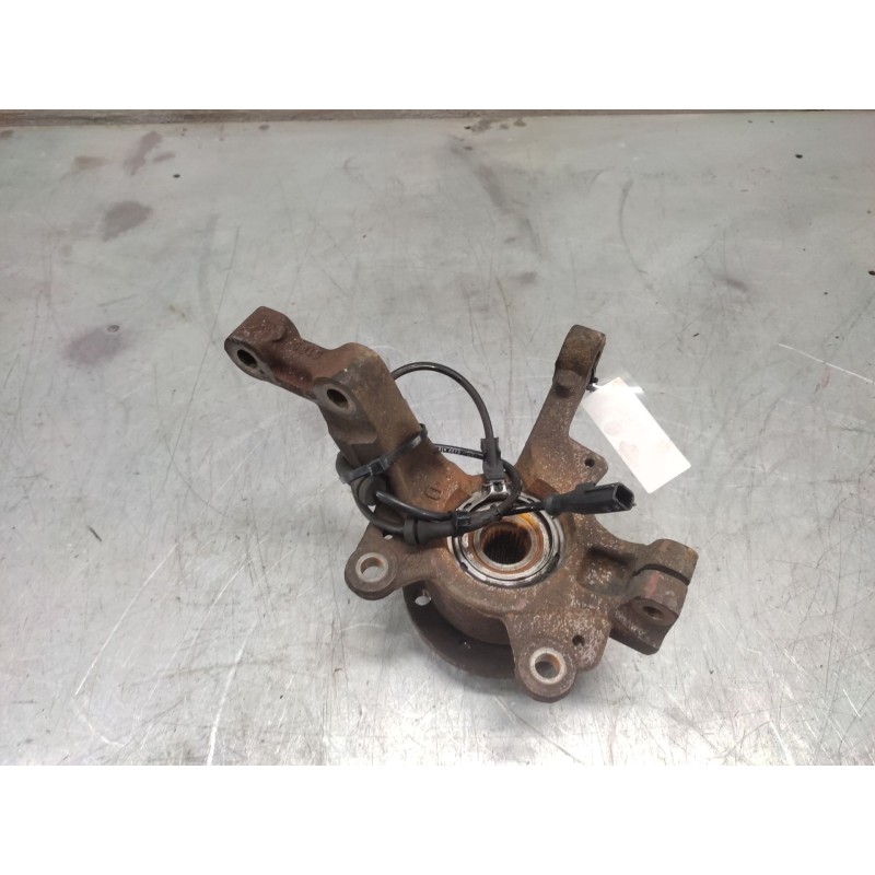 Recambio de mangueta delantera derecha para renault clio iii dynamique referencia OEM IAM - Plata 2