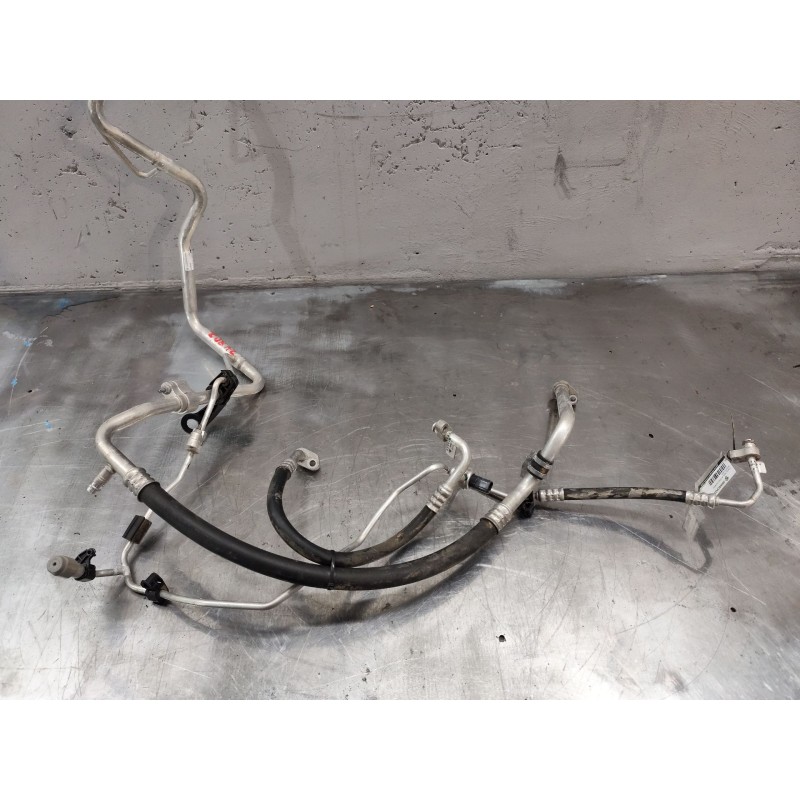 Recambio de tubos aire acondicionado para infiniti q30 1.5 d referencia OEM IAM a2468302615  