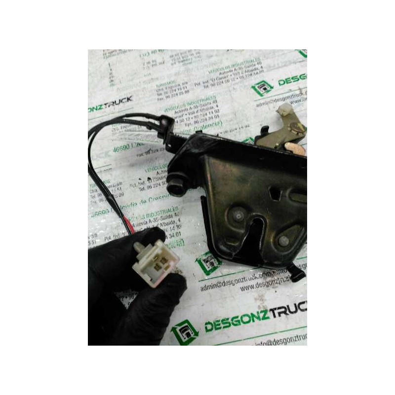 Recambio de cerradura maletero / porton para nissan primera berl./familiar (p10/w10) gx berlina (a,e) referencia OEM IAM - Blanco 2
