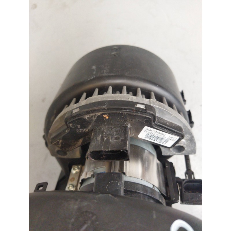 Recambio de motor calefaccion para volvo fm 12 2002  12.1 diesel (d12d420) referencia OEM IAM 20443822 - Blanco 3