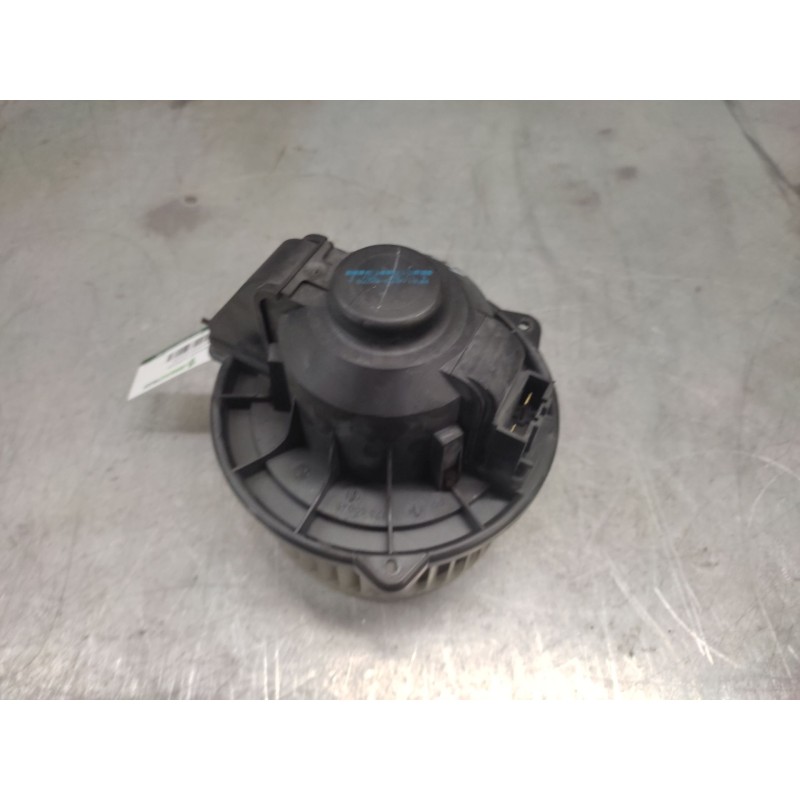 Recambio de ventilador calefaccion para land rover discovery v6 td se referencia OEM IAM MF0160700870  