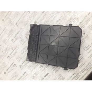 Recambio de caja reles / fusibles para peugeot 308 confort referencia OEM IAM 9663798180 2658512050208 BSI