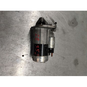 Recambio de motor arranque para renault clio iii dynamique referencia OEM IAM 8200584675  12 DIENTES