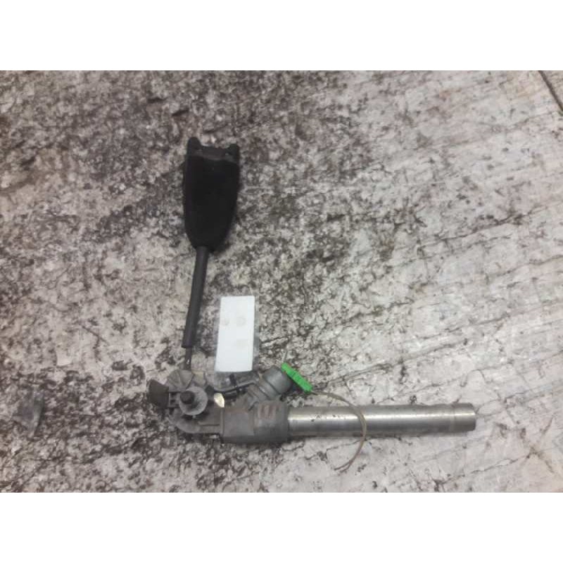 Recambio de pretensor airbag derecho para opel corsa d 1.3 16v cdti referencia OEM IAM 608293 - Blanco 2