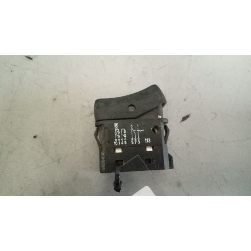 Recambio de interruptor para scania serie p/g/r (c-clase) 15.6 diesel referencia OEM IAM 1459830 - Blanco 2